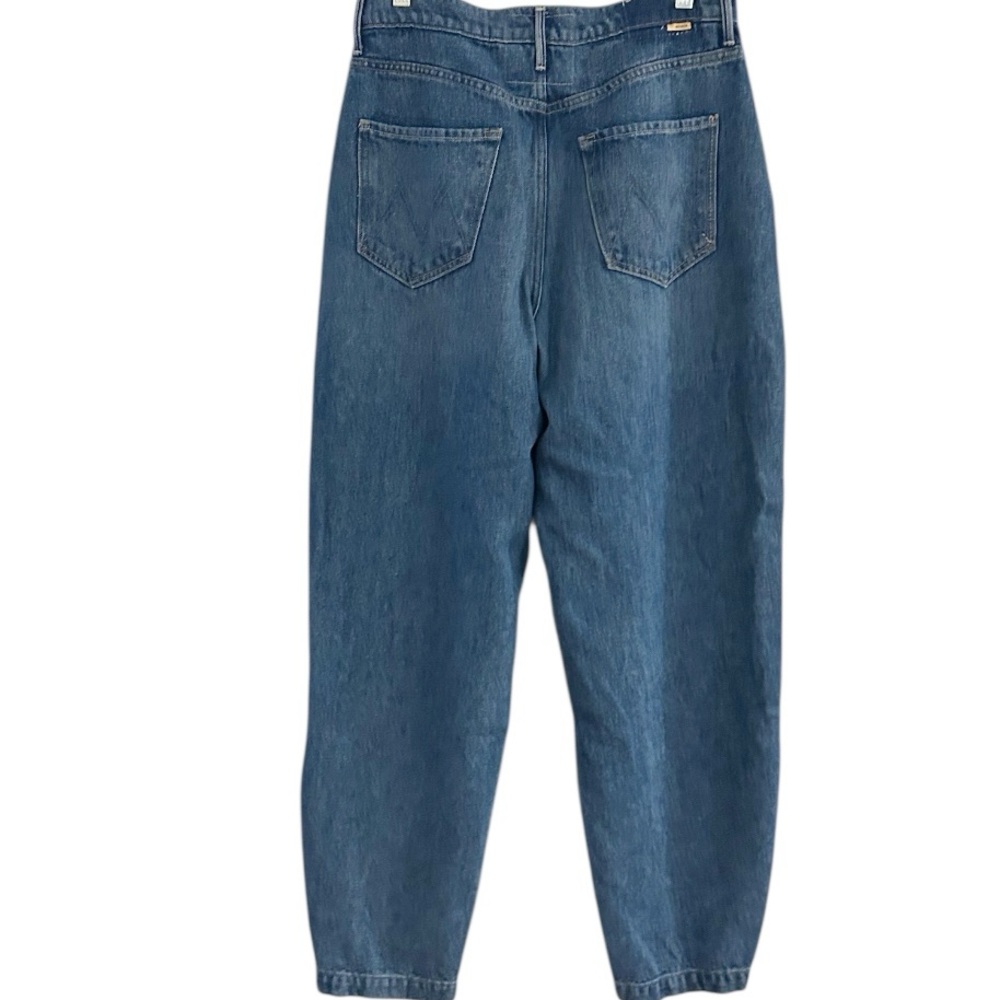 MOTHER High-Rise Cropped Balloon Jeans in Medium Blue - Picture 5 of 16